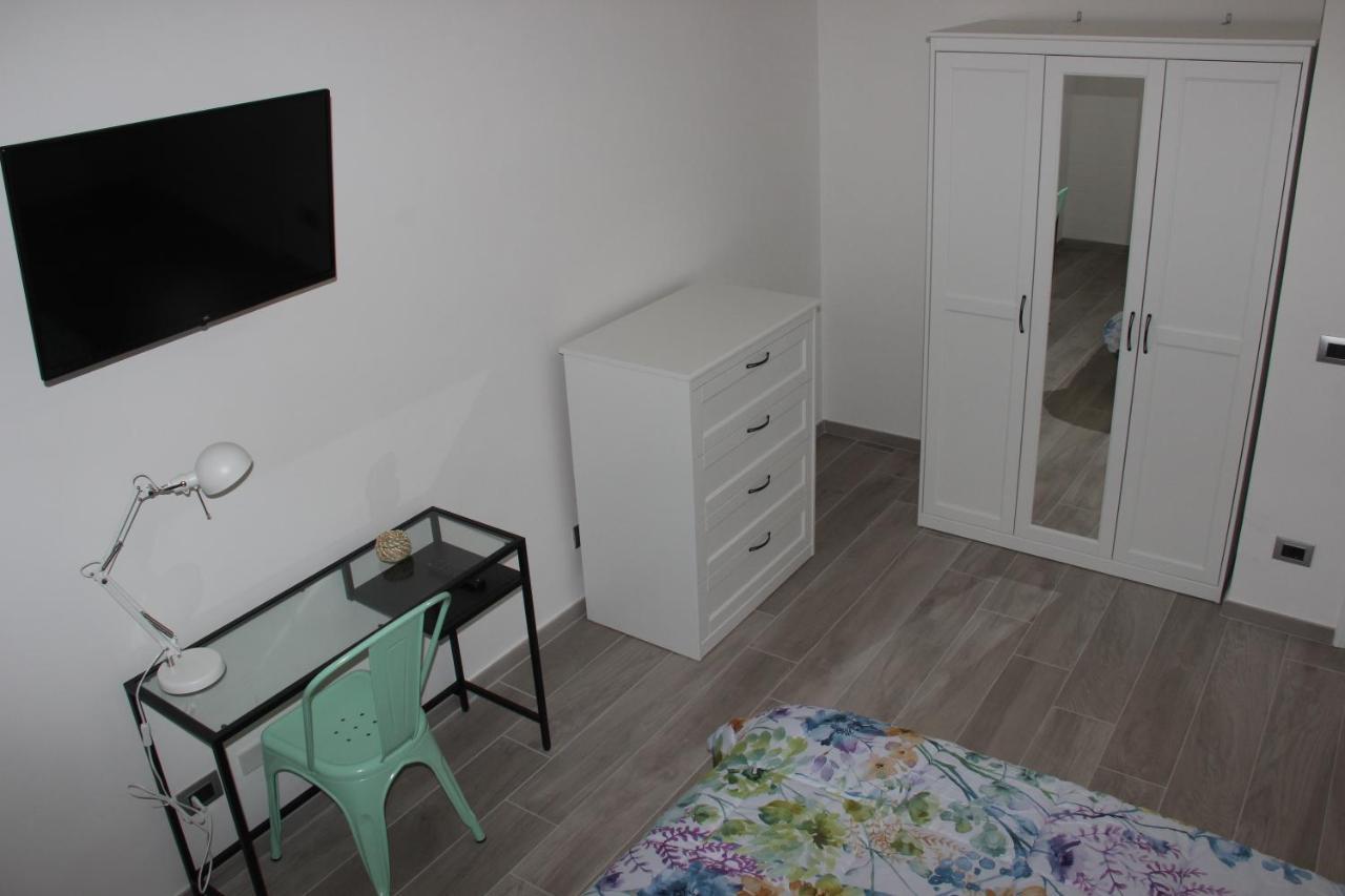 Appartamento Via Dei Fabbri Navali Lido di Ostia Luaran gambar